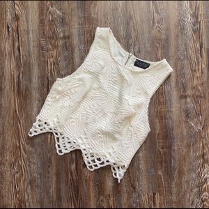 ASTR boho lace crop top